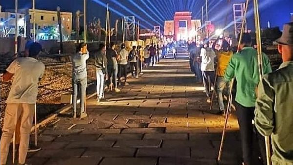 طريق الكباش 