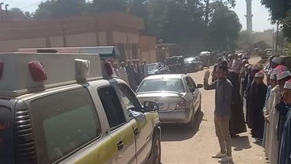 طلاب معهد أزهري يشيعون