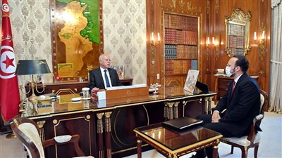 الرئيس التونسي يوجه بإصدار منصات لإجراء حوار وطني | فيديو 