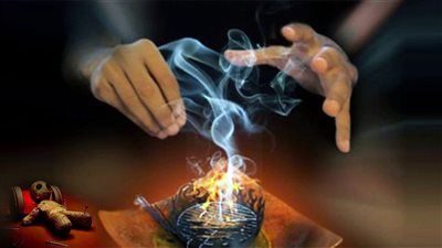 باستخدام الجن.. ساحرة تساعد السلطات الكويتية في الوصول إلى سارق محل مجوهرات | فيديو