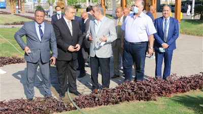 وزير الطيران المدني يتفقد مطار الأقصر الدولي قبل انطلاق الموسم الشتوي | صور