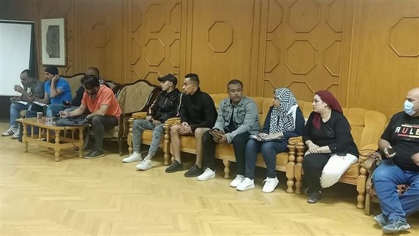 الفرق الأجنية والمصرية