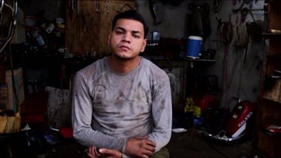  الميكانيكي المغني بالمنوفية: الناس كانت بتوقفني في الشارع عشان يسمعوا صوتي