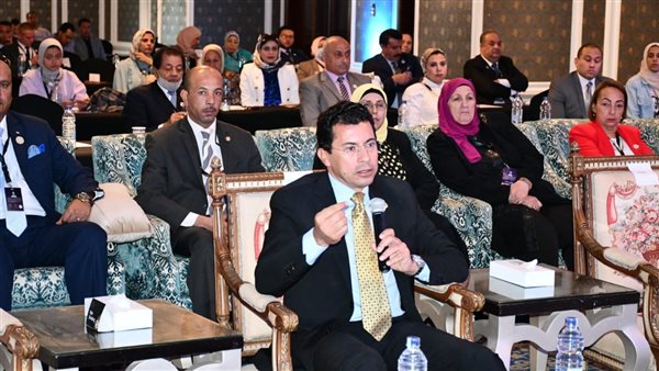 وزير الرياضة