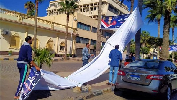 إزالة لوحات إعلانية