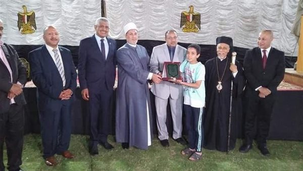 تكريم وكيل وزارة