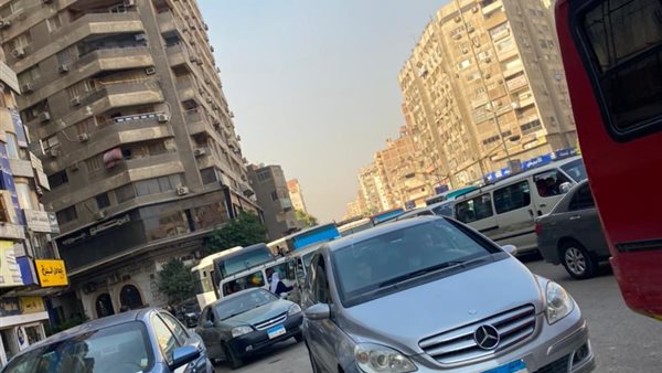 تكدس مروري بشارع