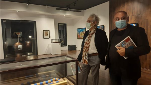 فاروق حسني في المعرض