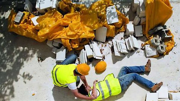 إصابة عمل- أرشيفية