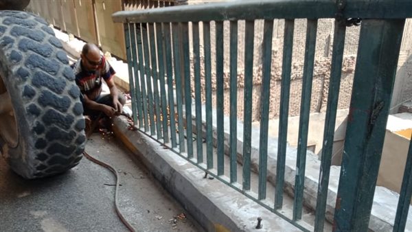 أعمال صيانة لكوبري