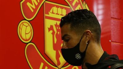 لمواجهة ليفربول.. وصول لاعبي مانشستر يونايتد إلى ملعب أولد ترافورد | صور