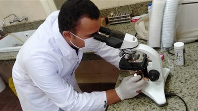 الكشف على 1467 مواطن بالمجان خلال قافلة طبية في أخميم شرق سوهاج