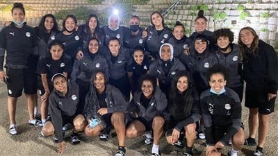 كواليس احتجاز بعثة منتخب مصر للسيدات في مطار قرطاج بسبب مشاجرة