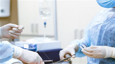 بعد تشكيل لجنة لمناقشة الأمر.. الأزهر يحسم الجدل بشأن حكم زراعة كُلى خنزير بجسم الإنسان