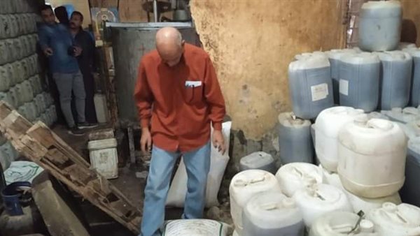 ضبط مصنع عسل غير