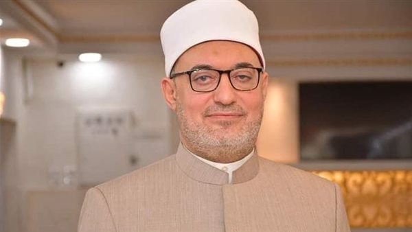 الدكتور نظير عياد