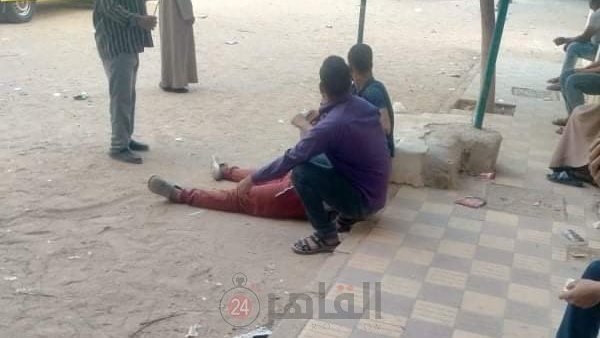 سقوط عامل نظافة من