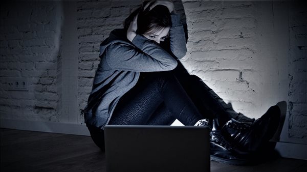 جرائم الابتزاز الالكتروني