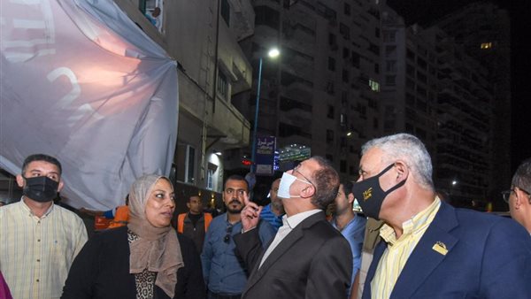 إزالة لوحات مخالفة