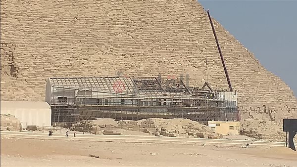 فك مركب خوفو القديم