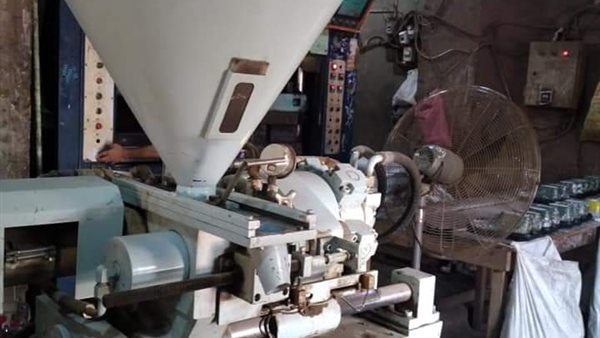 ضبط مصنع بلاستيك