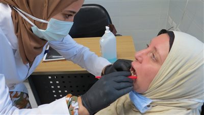 إجراء 5 فحوصات طبية لمنتفعي التأمين الصحي الشامل ببورسعيد | صور