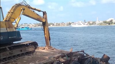 مصادرة 388 شيشة ورفع 755 إشغال وإزالة 54 حالة تعدٍ في البحيرة