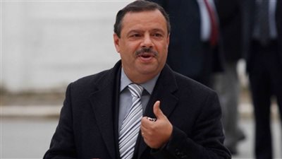 القبض على وزير الفلاحة التونسي السابق لاتهامه في قضايا فساد 