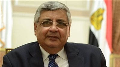 من الأكثر عرضة للإصابة بمتحور كورونا الجديد؟.. مستشار الرئيس يجيب