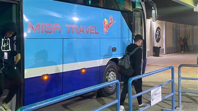 وصول حافلتي الزمالك وإنبي إلى استاد بتروسبورت