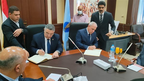 محافظ البحر الأحمر