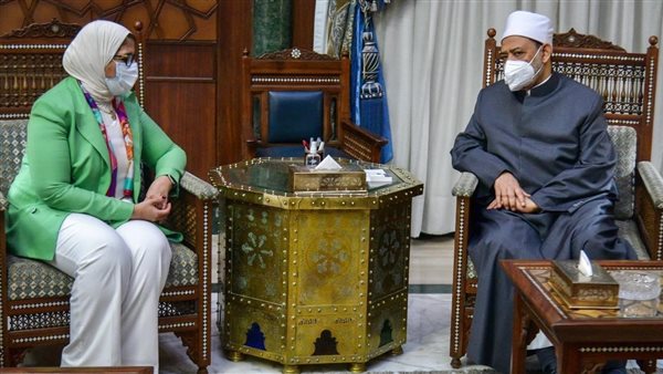 الدكتور أحمد الطيب