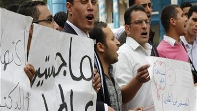 وجّه السيسي بحصر أعدادهم.. الموقف القانوني لتعيين حملة الماجستير والدكتوراة وتاريخ الأزمة