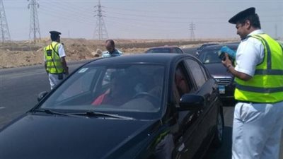 تحرير 735 مخالفة مرورية وضبط 32 قضية تموينية في سوهاج