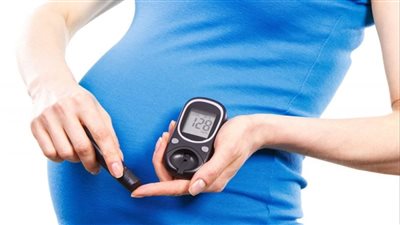 مخاطر مرض السكري على المرأة الحامل.. متى يؤثر على الجنين؟