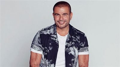 قبل انطلاقه بأربع ساعات.. جمهور عمرو دياب يصطف أمام بوابات حفله في إكسبو دبي