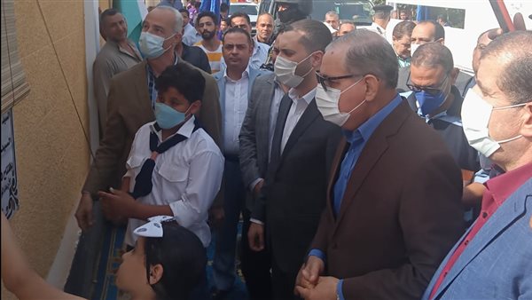 محافظ كفر الشيخ يفتتح
