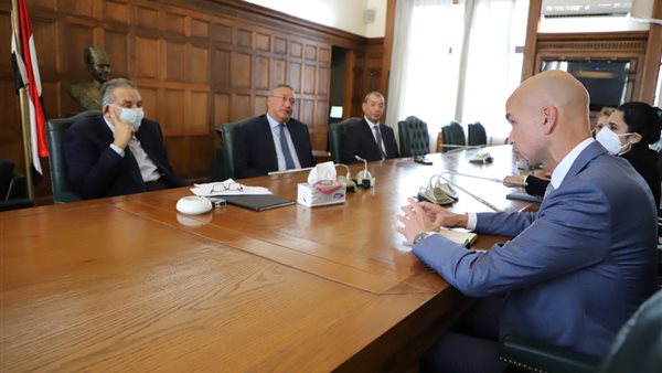 قنصل فرنسا بالغرفة