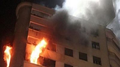 الدفع بسيارتي إطفاء لإخماد حريق شقة سكنية بسبب ماس كهربائي في شبرا الخيمة