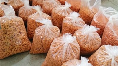 ضبط نحو 20 طن مواد غذائية مجهولة المصدر خلال حملة تموينية في الدقهلية