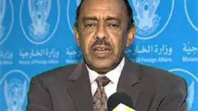 قائد الجيش السوداني يكلف السفير علي الصادق بمنصب وكيل وزارة الخارجية