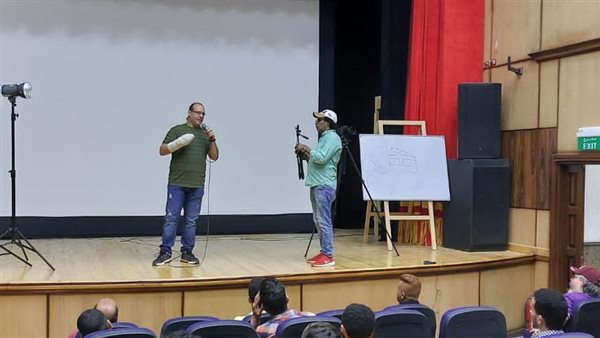 جانب من الورشة