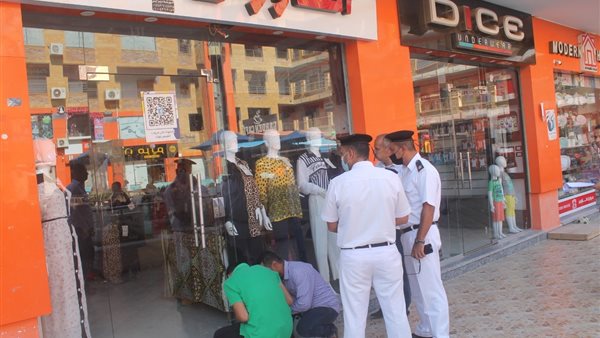 حملات مستمرة لإزالة