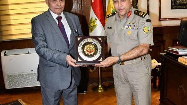 عزت أبو زيد، رئيس