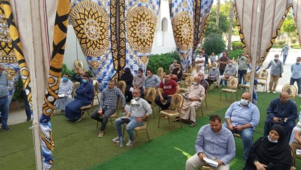 صورة لأحد مزادات