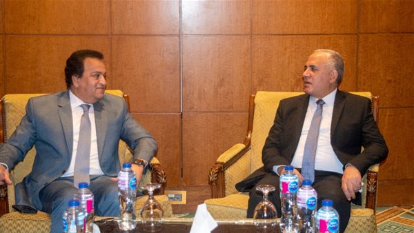 وزير الري ووزير التعليم