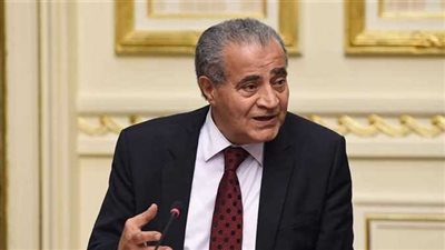 بعد إعلانه زيادة سعر الزيت في نوفمبر.. استدعاء وزير التموين بالبرلمان