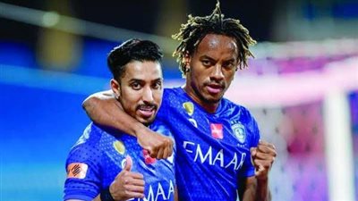 الدوسري وكاريلو على رأس قائمة الهلال المسافرة إلى جدة لمواجهة الأهلي غدا