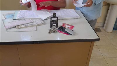 إحالة 5 أطباء بكفر شكر للتحقيق لتركهم العمل دون أذن 