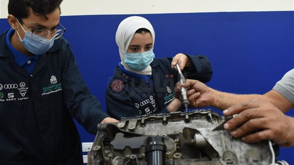 طلاب مدرسة فولكس